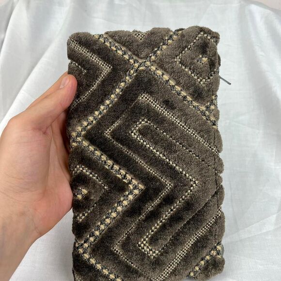 Vintage 80s Rare Grey and Cream Faux Fur Clutch Bag With Zipper Closure - Picture 1 of 8